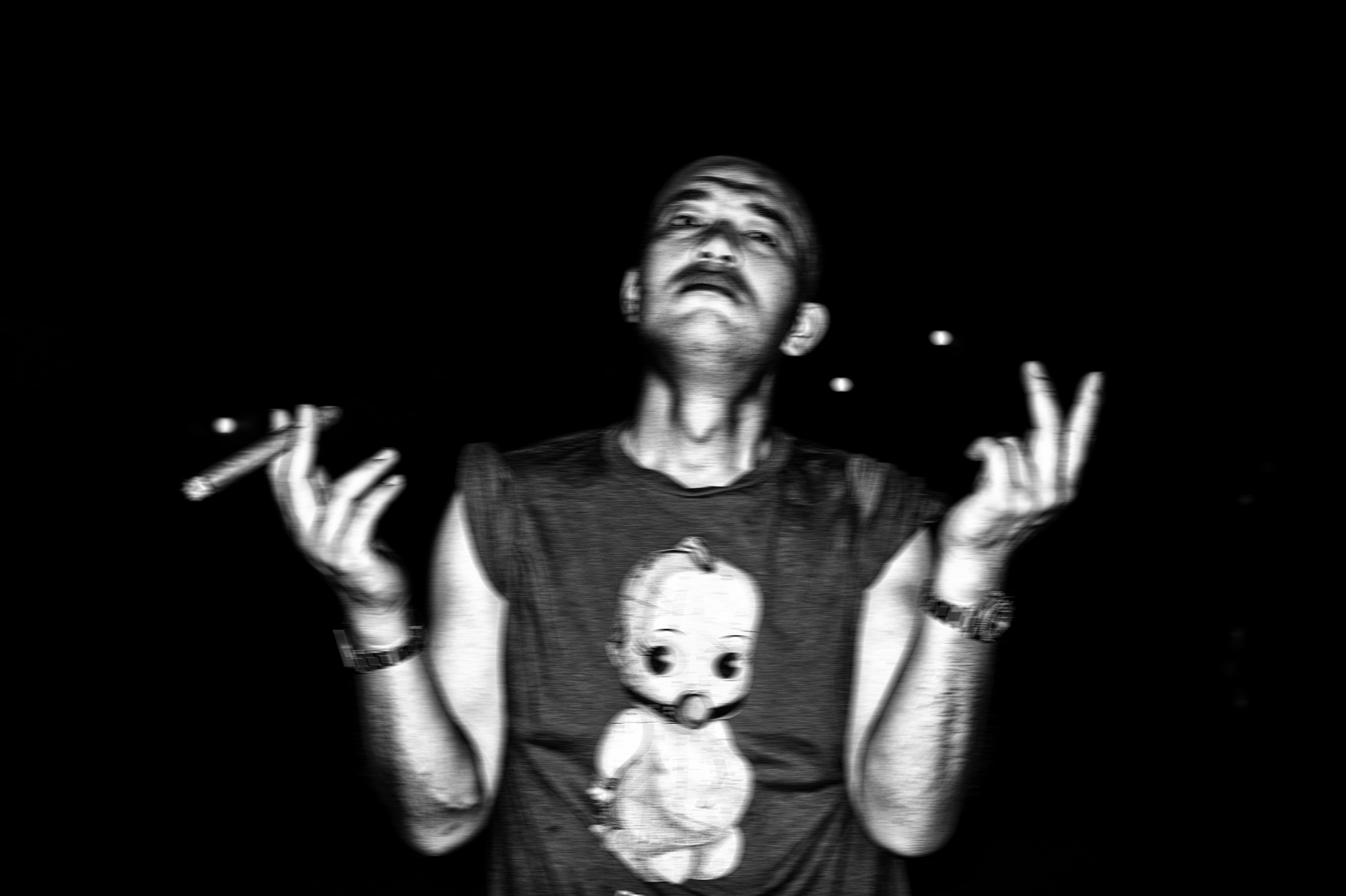 bw_man_photo